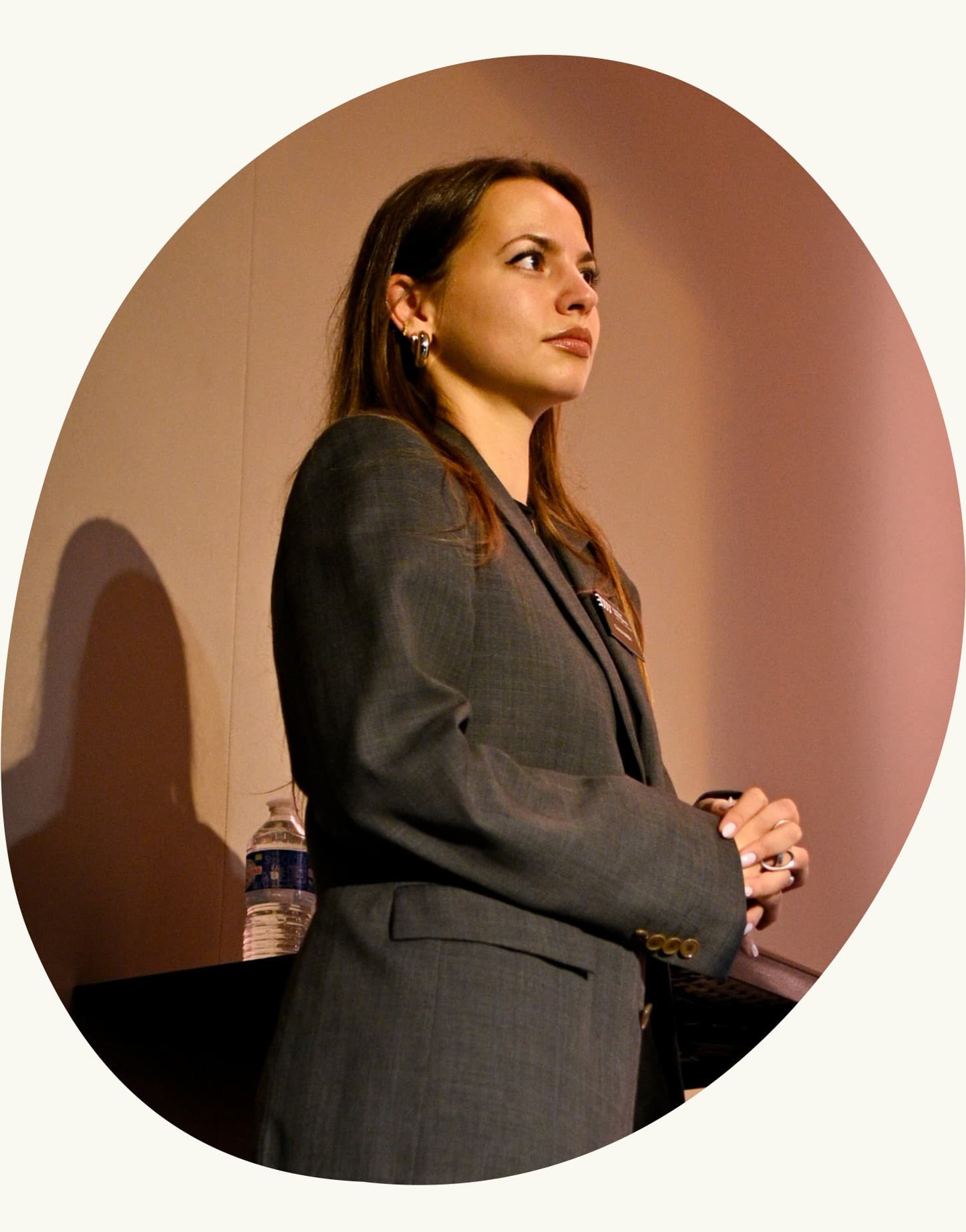 Clara Hardy, en conférence